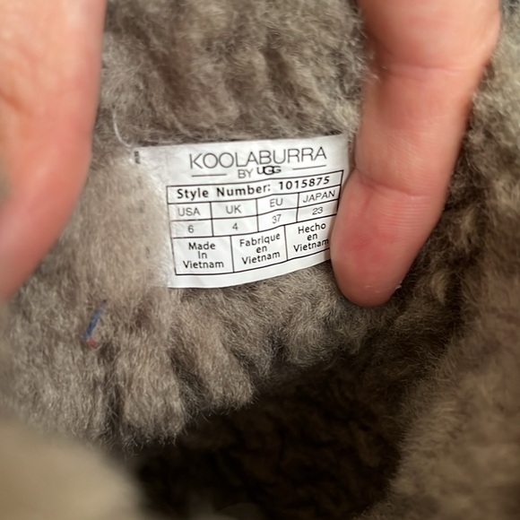 Koolaburra by UGG Victoria Tall Winter Boot Black Suede Fur Bow Size 6 - Picture 7 of 7